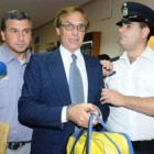 Amelong integró el Batallón de Inteligencia 121 bajo cuya órbita estuvieron los centros clandestinos La Calamita, Quinta de Funes, La Intermedia, Escuela Magnasco y la Fábrica Militar Domingo Matheu de Rosario.