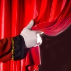 El objetivo es poder trabajar la temática de la identidad de manera amplia.(linkedin.com)