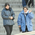 La monja Nicomendes Zaracho fue acompañada por otras dos religiosas a Tribunales. Imagen: Rafael Yohai