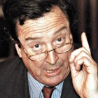 El ex camarista mendocino Otilio Romano ya nombró un abogado en Chile.