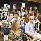 La sala estaba colmada por víctimas y familiares. Los represores estuvieron en una sala contigua. Imagen: Gentileza diario El Liberal