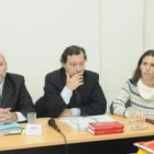 El fiscal Gonzalo Stara (en el centro) terminará hoy su alegato con los pedidos de condena.